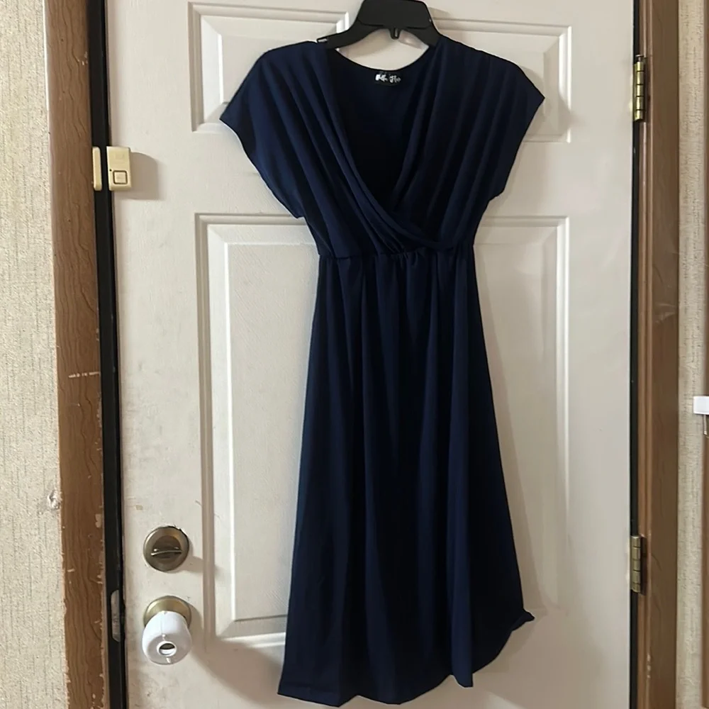 BELLA FLORE NAVY SHORT SLEEVE MATERNITY DRESS: EMPIRE WAIST:NWOT: S